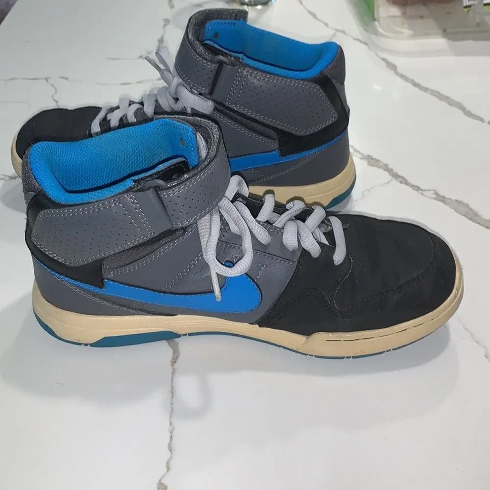 Nike Vintage Mogan Blue Black Leather Youth Mid Skate Shoes Sneakers Size 6.5Y